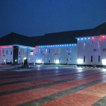 Murphy'S Mansion Resort Umuahia Eksteriør bilde