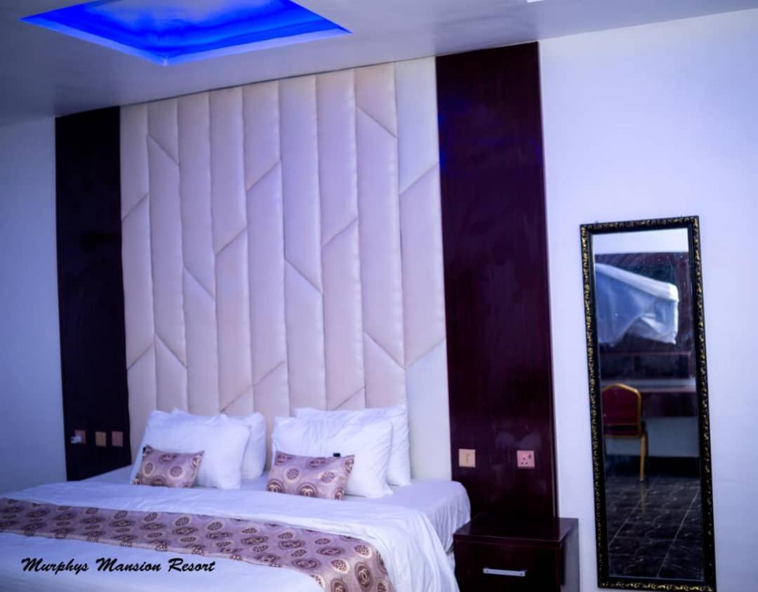 Murphy'S Mansion Resort Umuahia Eksteriør bilde