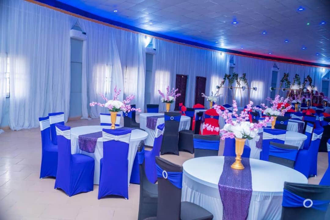 Murphy'S Mansion Resort Umuahia Eksteriør bilde