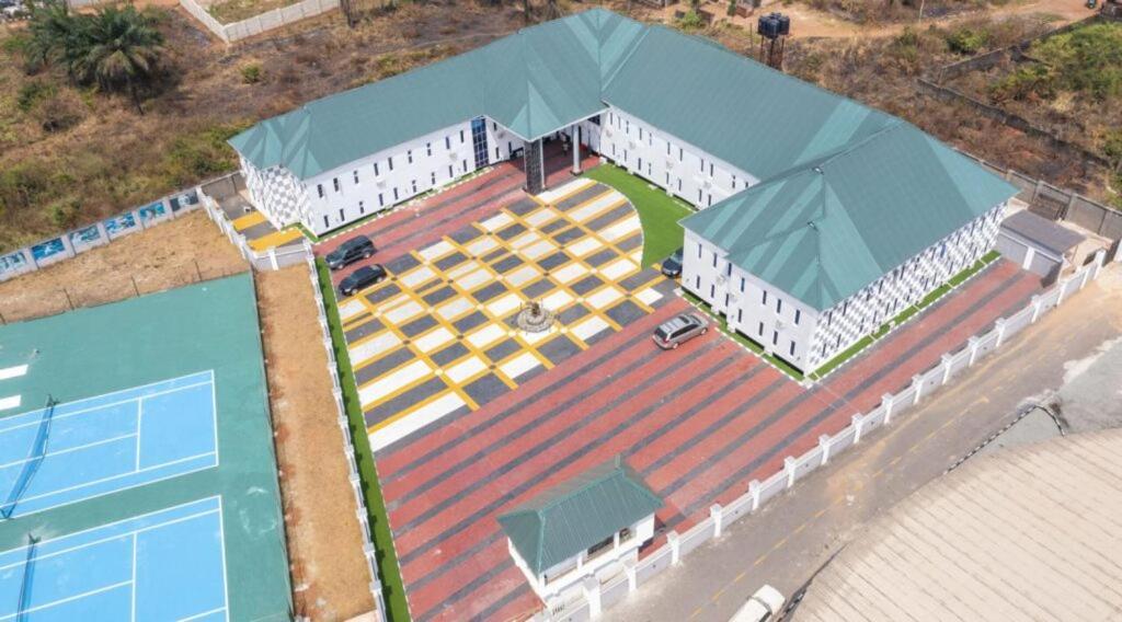 Murphy'S Mansion Resort Umuahia Eksteriør bilde